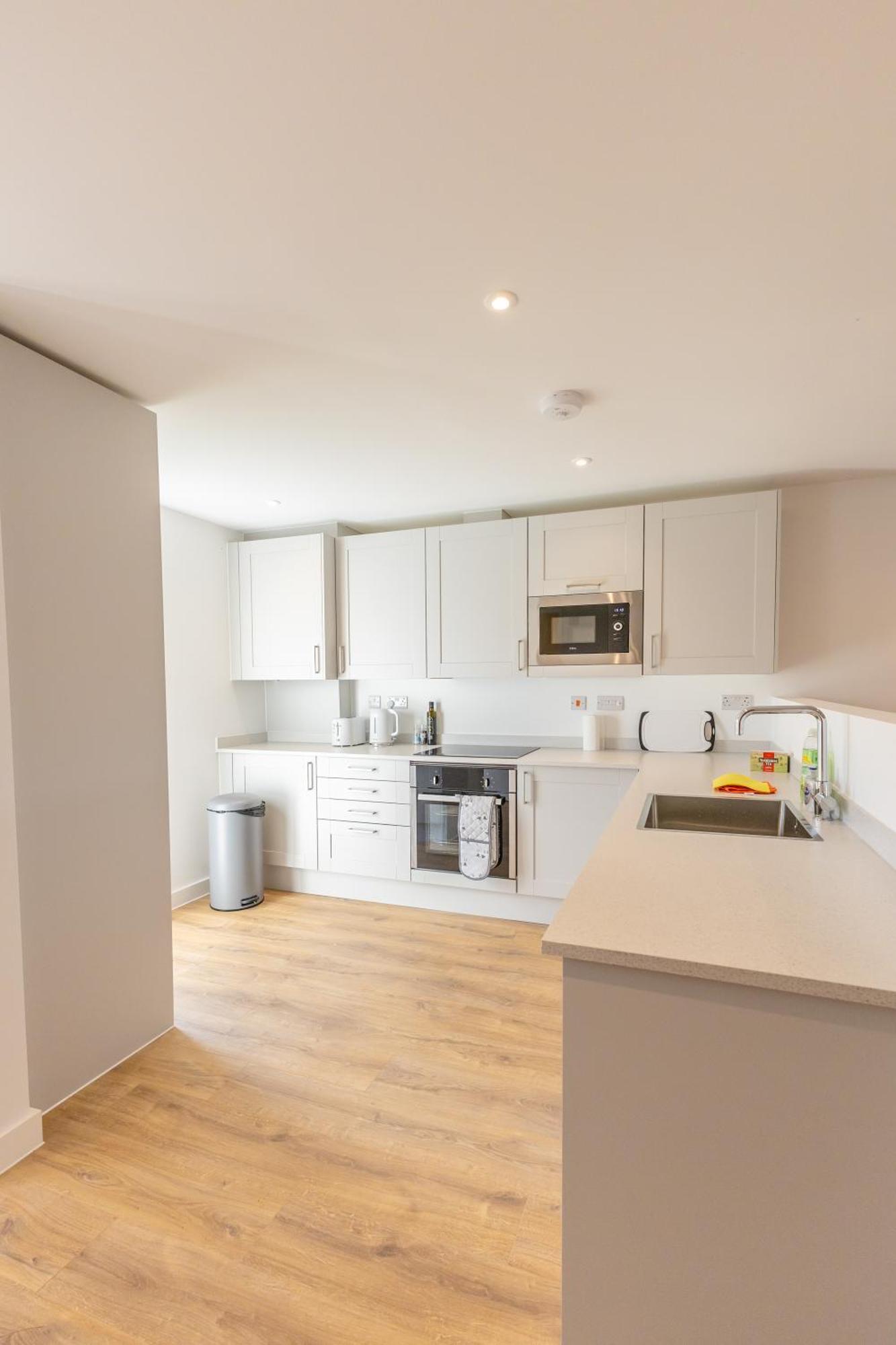 Stunning Modern 3 Bedroom Townhouse - Perfect Getaway Manchester Ngoại thất bức ảnh