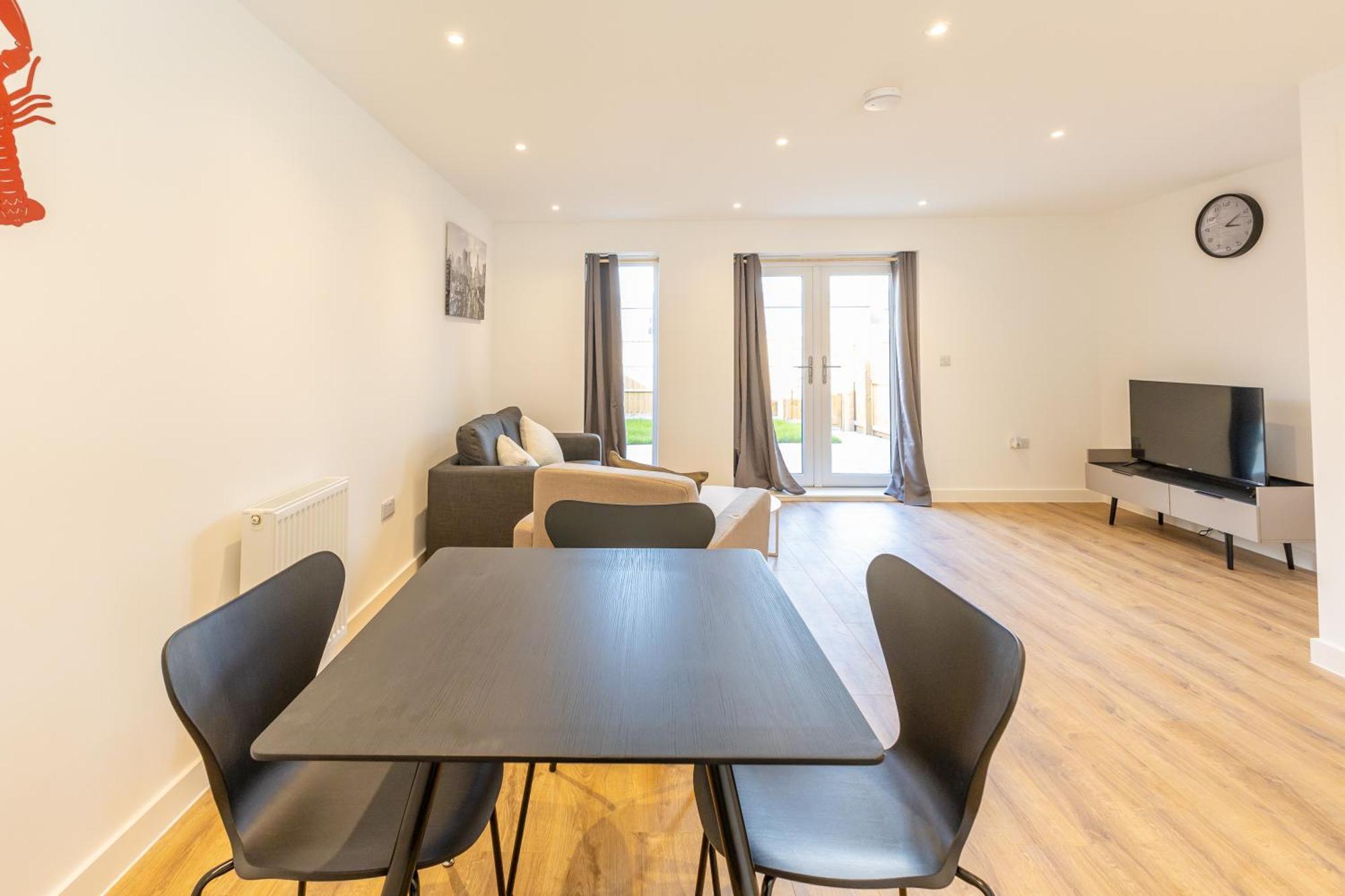 Stunning Modern 3 Bedroom Townhouse - Perfect Getaway Manchester Ngoại thất bức ảnh