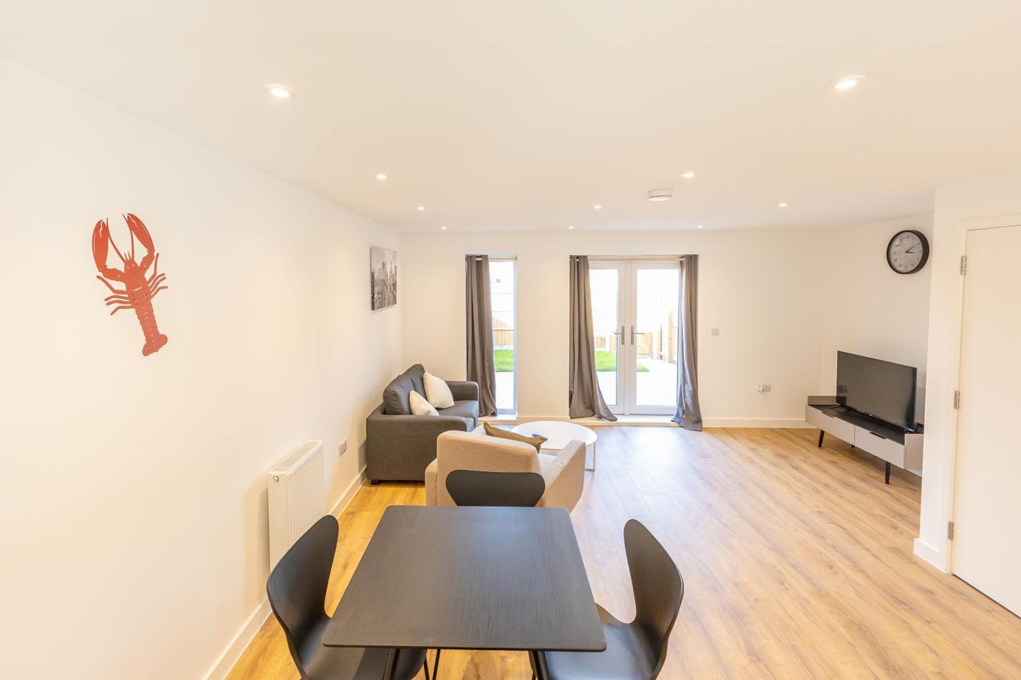 Stunning Modern 3 Bedroom Townhouse - Perfect Getaway Manchester Ngoại thất bức ảnh